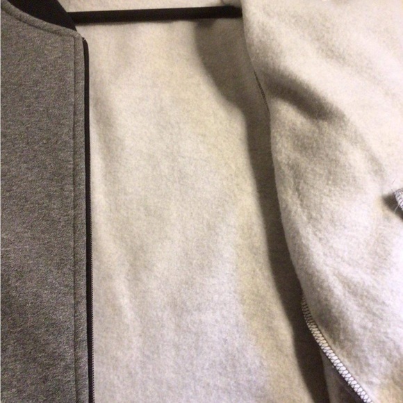 Redwood Collection Rideau Jacket Made in Canada Size Large - Picture 8 of 10